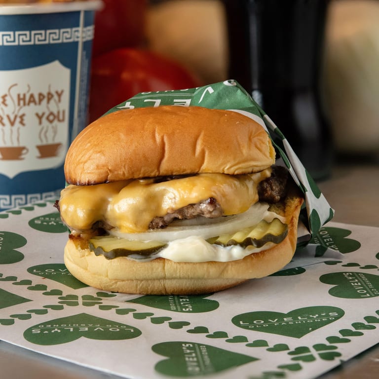 Classic American Eats: Burgers, Diner, and More